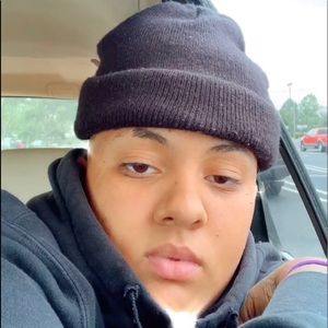 Meet your Posher, Asiyah